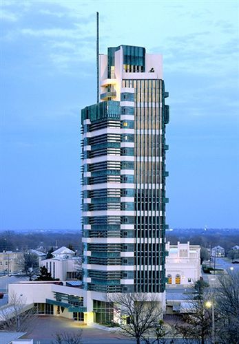 The Inn At Price Tower Bartlesville Exterior photo